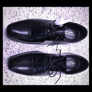 Suit shoe